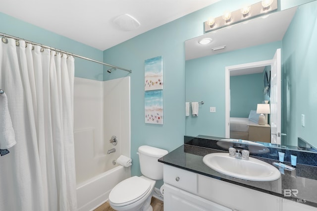 ensuite bathroom featuring visible vents, toilet, ensuite bathroom, shower / bath combination with curtain, and vanity