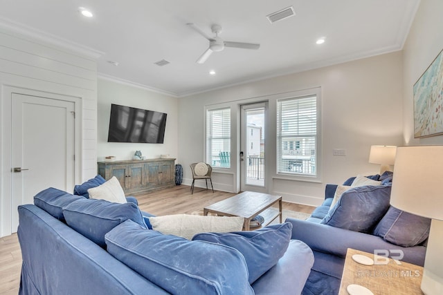 1050 W Beach Blvd Unit E, Gulf Shores, AL 36542 - living area featuring ornamental molding, a ceiling fan, light wood-style flooring, and recessed lighting