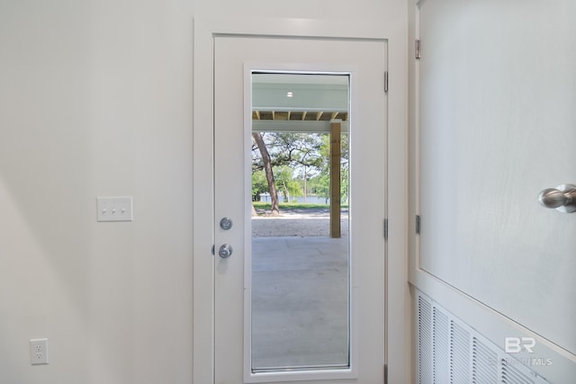 9264 Brighton Ave, Elberta, AL 36530 - view of entryway