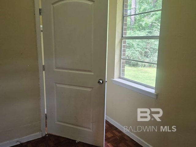 19930 Shepard Lake Rd, Mount Vernon, AL 36560 - detailed view of baseboards