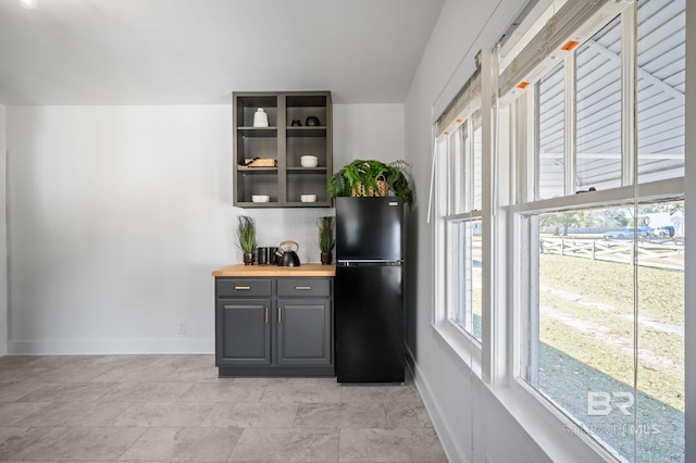 25121 State St, Elberta, AL 36530 - interior space featuring black refrigerator and butcher block counters
