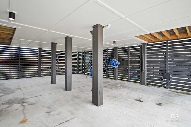 1476 Sandpiper Ln Unit B, Gulf Shores, AL 36542 - view of garage