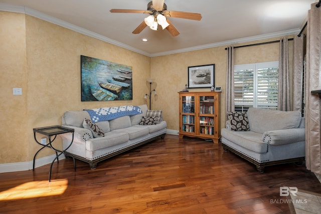 living room featuring ceiling fan, crown molding, and hardwood / wood-style floors