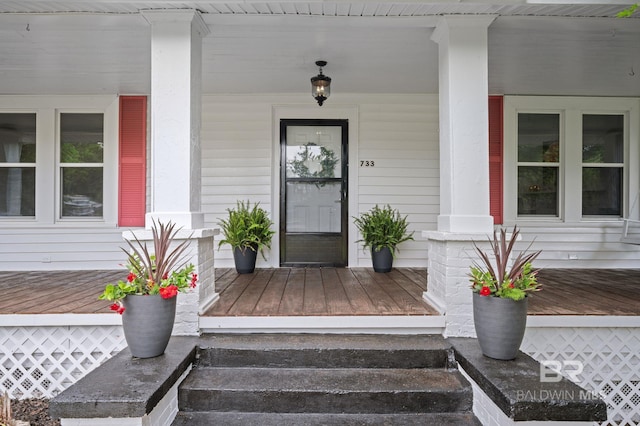 property entrance with a porch