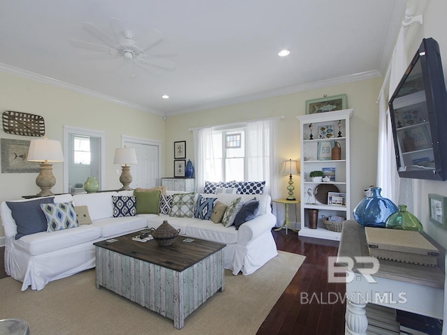 living room featuring recessed lighting, wood finished floors, and crown molding