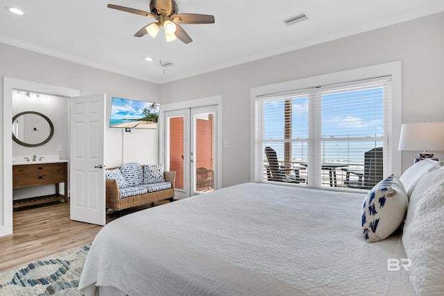 bedroom featuring visible vents, a ceiling fan, recessed lighting, french doors, and light wood-style floors