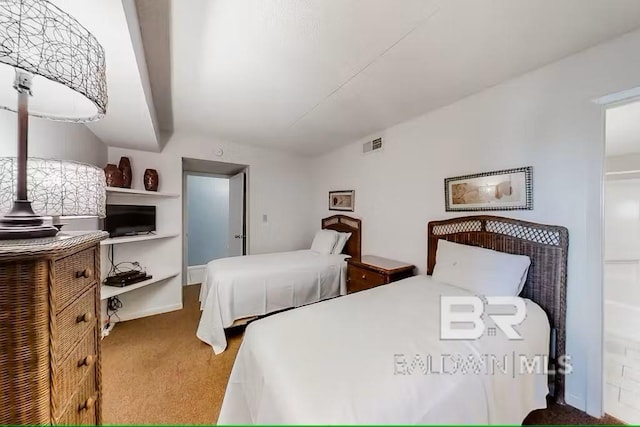 bedroom featuring carpet flooring