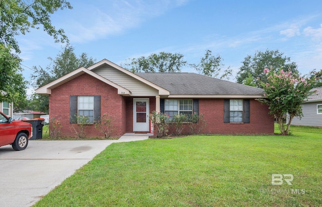 single story home with a front lawn