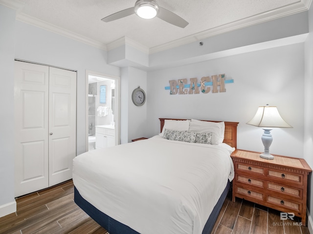 375 Beach Club Trl Unit A1710, Gulf Shores, AL 36542 - bedroom with ornamental molding, wood finish floors, ensuite bathroom, a closet, and a ceiling fan