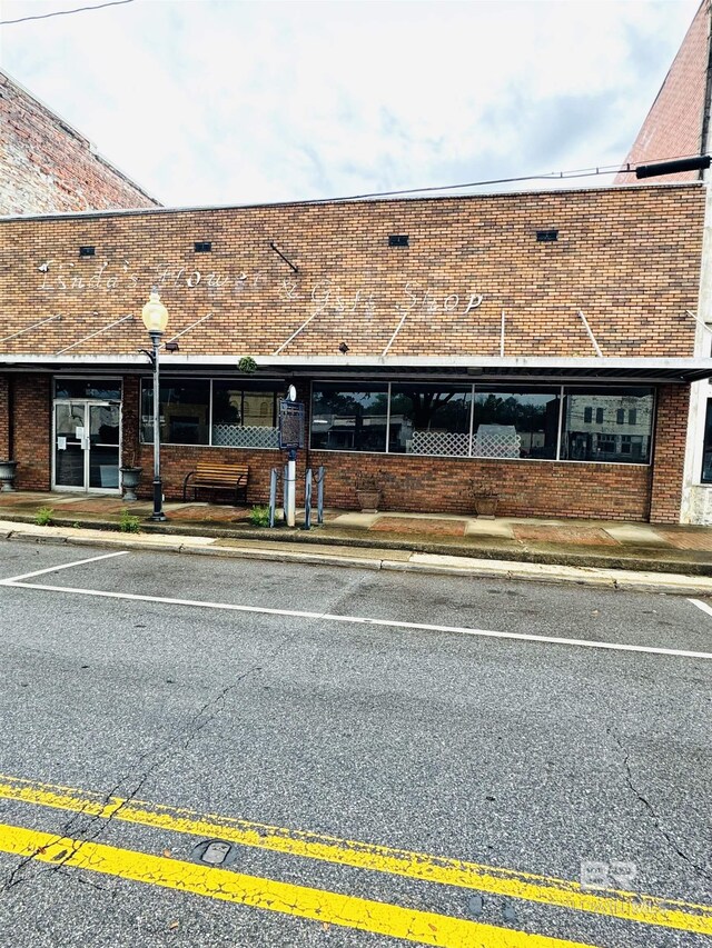 114 Front St, Evergreen, AL 36401