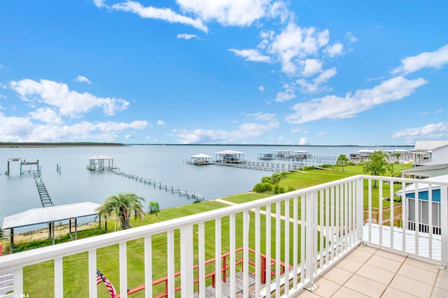 view of water feature with a boat dock