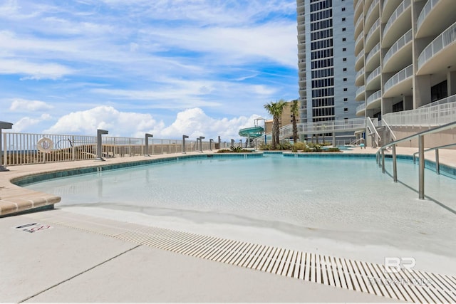 533 E Beach Blvd Unit 2403, Gulf Shores, AL 36542 - view of community pool