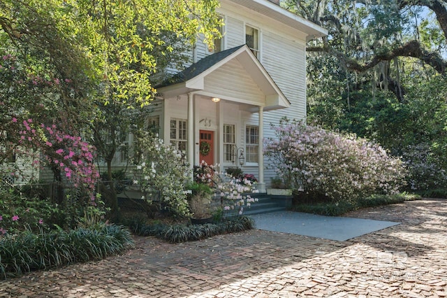 2550 Springhill Ave, Mobile, AL 36607 - view of front of home with a porch