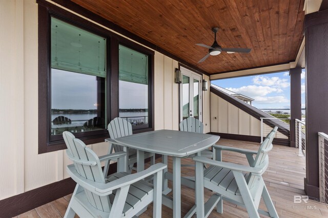 2282 W W Beach Blvd, Gulf Shores, AL 36542 - deck with a ceiling fan