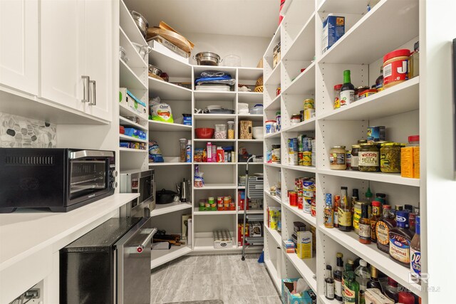 2282 W W Beach Blvd, Gulf Shores, AL 36542 - view of pantry