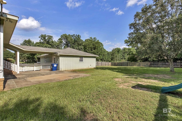 9215 Shiloh Dr, Mobile, AL 36695 - fenced backyard with a patio