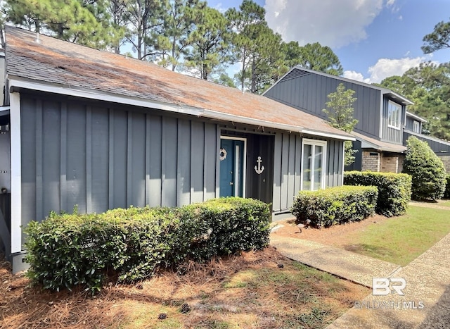 view of front of house featuring board and batten siding