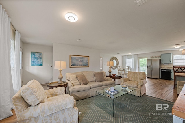 211 Fels Ave, Fairhope, AL 36532 - living area with visible vents and wood finished floors