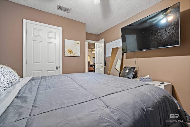 2511 Herman B Towner St, Eight Mile, AL 36613 - bedroom with a textured ceiling