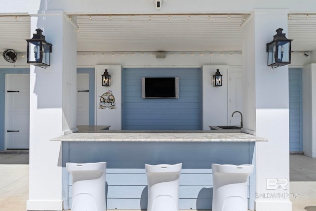 4029 Landfall Dr, Pensacola, FL 32507 - view of patio / terrace featuring a sink