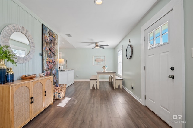 entryway featuring visible vents, dark wood-style floors, recessed lighting, baseboards, and ceiling fan