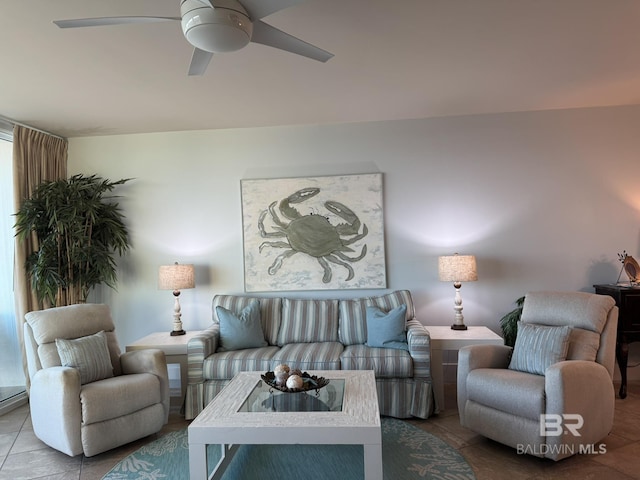 living room featuring ceiling fan