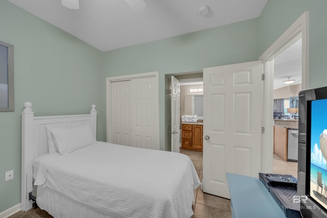 bedroom featuring a closet and ceiling fan