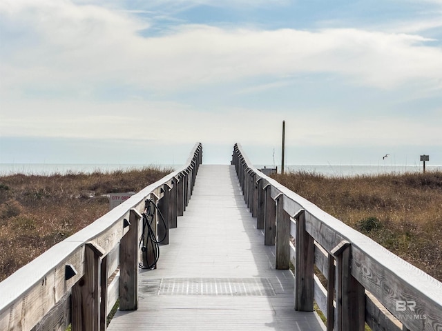 view of property's community featuring a water view