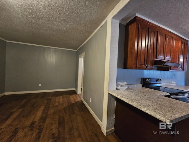 31398 Brady Rd, Robertsdale, AL 36567 - kitchen featuring dark wood-style floors, ornamental molding, a textured ceiling, under cabinet range hood, and range with electric stovetop