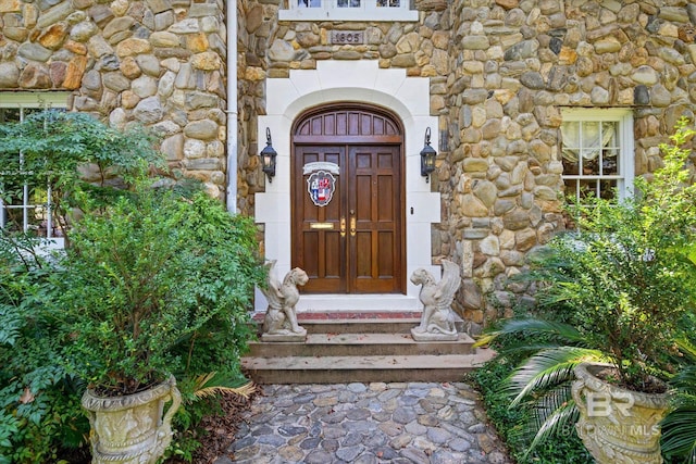 view of entrance to property