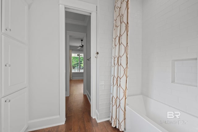 202 Paddle Creek Loop, Fairhope, AL 36532 - bathroom featuring wood finished floors, baseboards, shower / bath combo, crown molding, and a ceiling fan