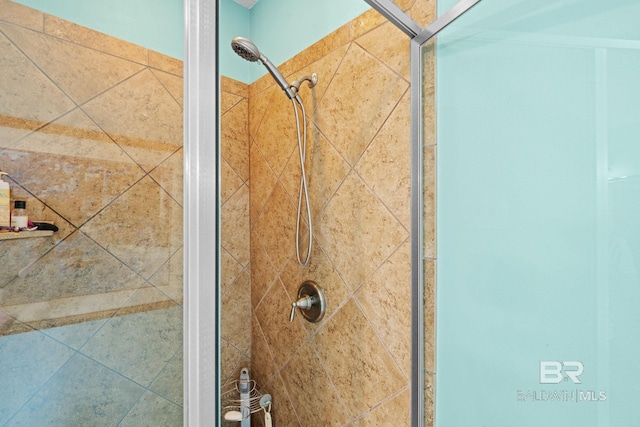 2554 Masters Ct, Mobile, AL 36618 - full bath with a shower stall