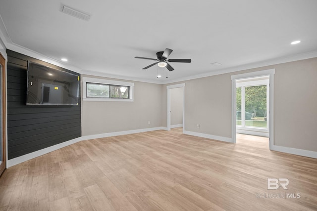 751 Abbey Way, Mobile, AL 36695 - spare room featuring ornamental molding, light wood-style flooring, baseboards, a ceiling fan, and recessed lighting