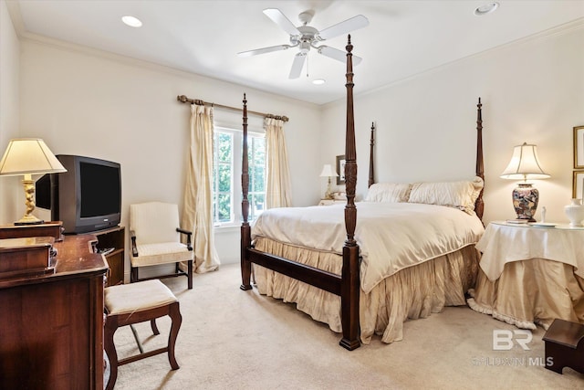 bedroom featuring crown molding, ceiling fan, recessed lighting, and light colored carpet