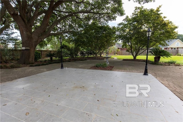 1140 E Dominion Dr, Mobile, AL 36695 - view of patio