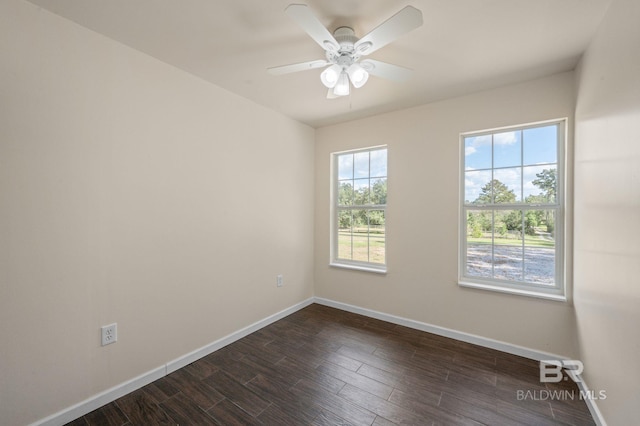 empty room with ceiling fan