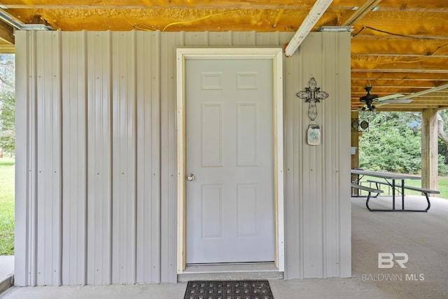 view of entrance to property