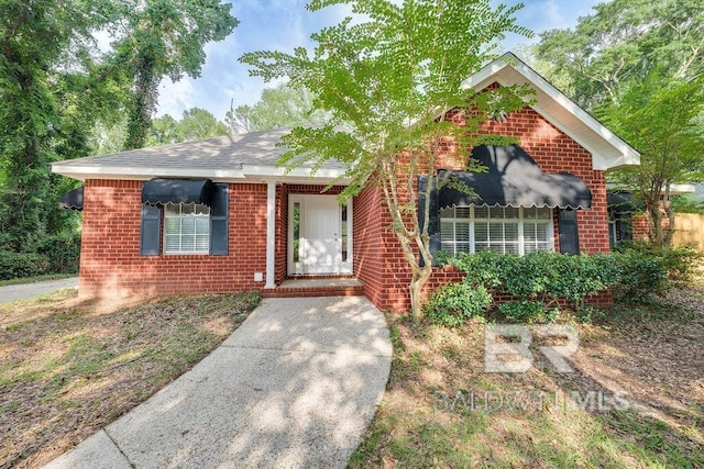 31246 Shambo Rd, Spanish Fort, AL 36527 - view of front facade with brick siding