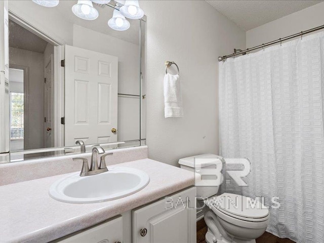 11554 Braga Dr, Daphne, AL 36526 - full bath with vanity and toilet