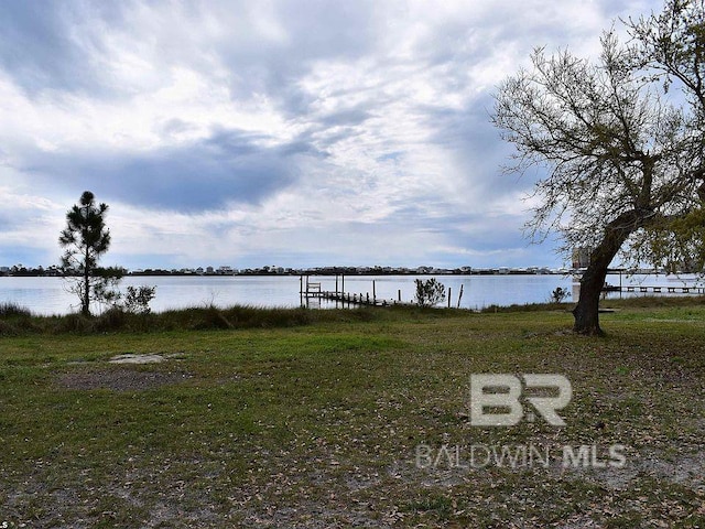 2010 Norman Ln, Gulf Shores, AL 36542