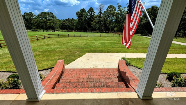 view of yard with a patio