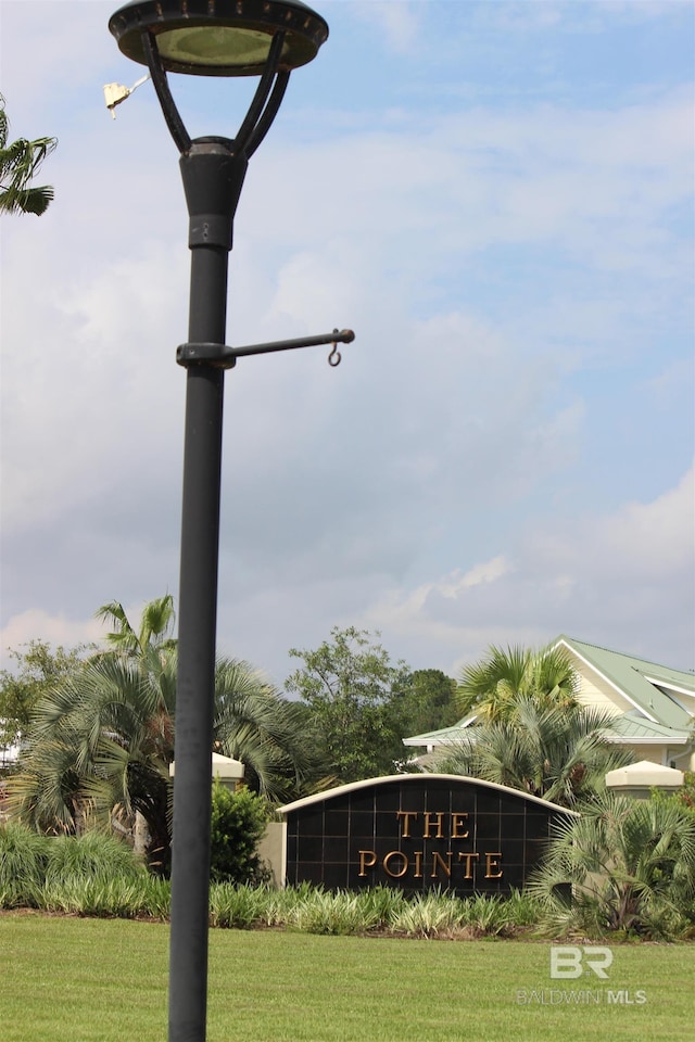 view of exterior details