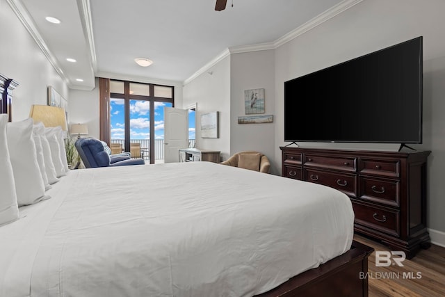 bedroom featuring access to exterior, floor to ceiling windows, crown molding, a ceiling fan, and wood finished floors