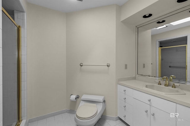 52 N Hawthorne Pl, Mobile, AL 36608 - full bathroom with toilet, vanity, tile patterned floors, baseboards, and a tile shower
