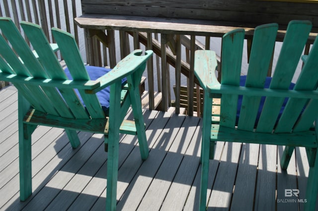 220 Shoreland Cir, Gulf Shores, AL 36542 - view of wooden terrace