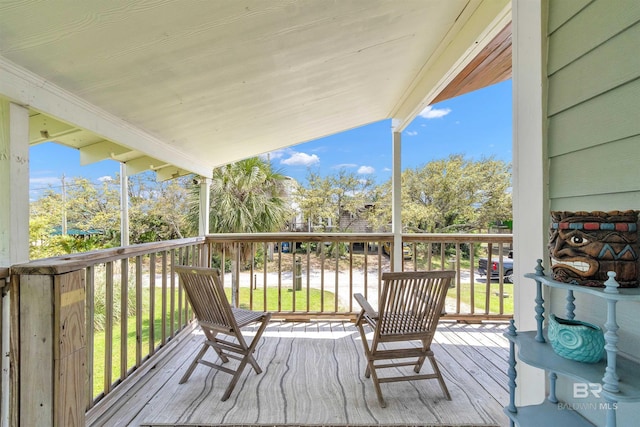 310 W 3rd Ave, Gulf Shores, AL 36542 - view of deck