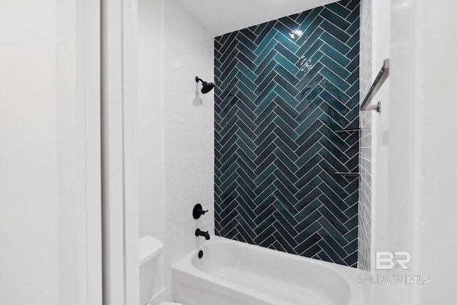 1438 Bienville Blvd Unit B, Dauphin Island, AL 36528 - full bath featuring toilet and washtub / shower combination