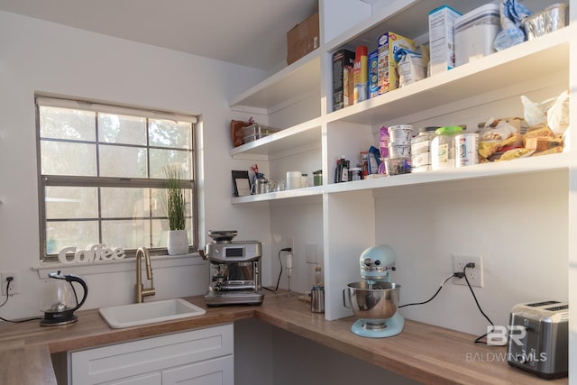 storage area featuring a sink