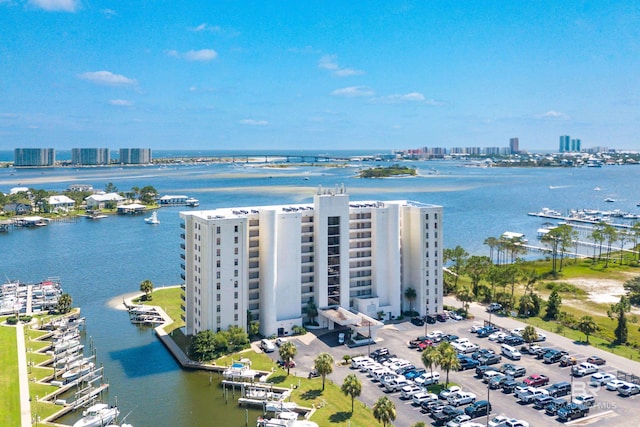 bird's eye view featuring a water view