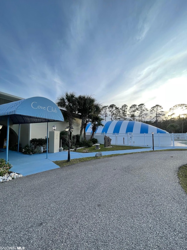 2711 Manuel Dr, Lillian, AL 36549